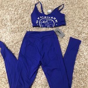 Gym shark outfit